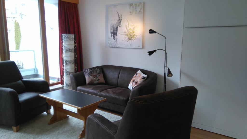 Apartmán Tulai 104E Scuol Pokoj fotografie